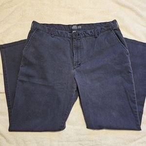 Izod Mens 38x32 Navy Chinos